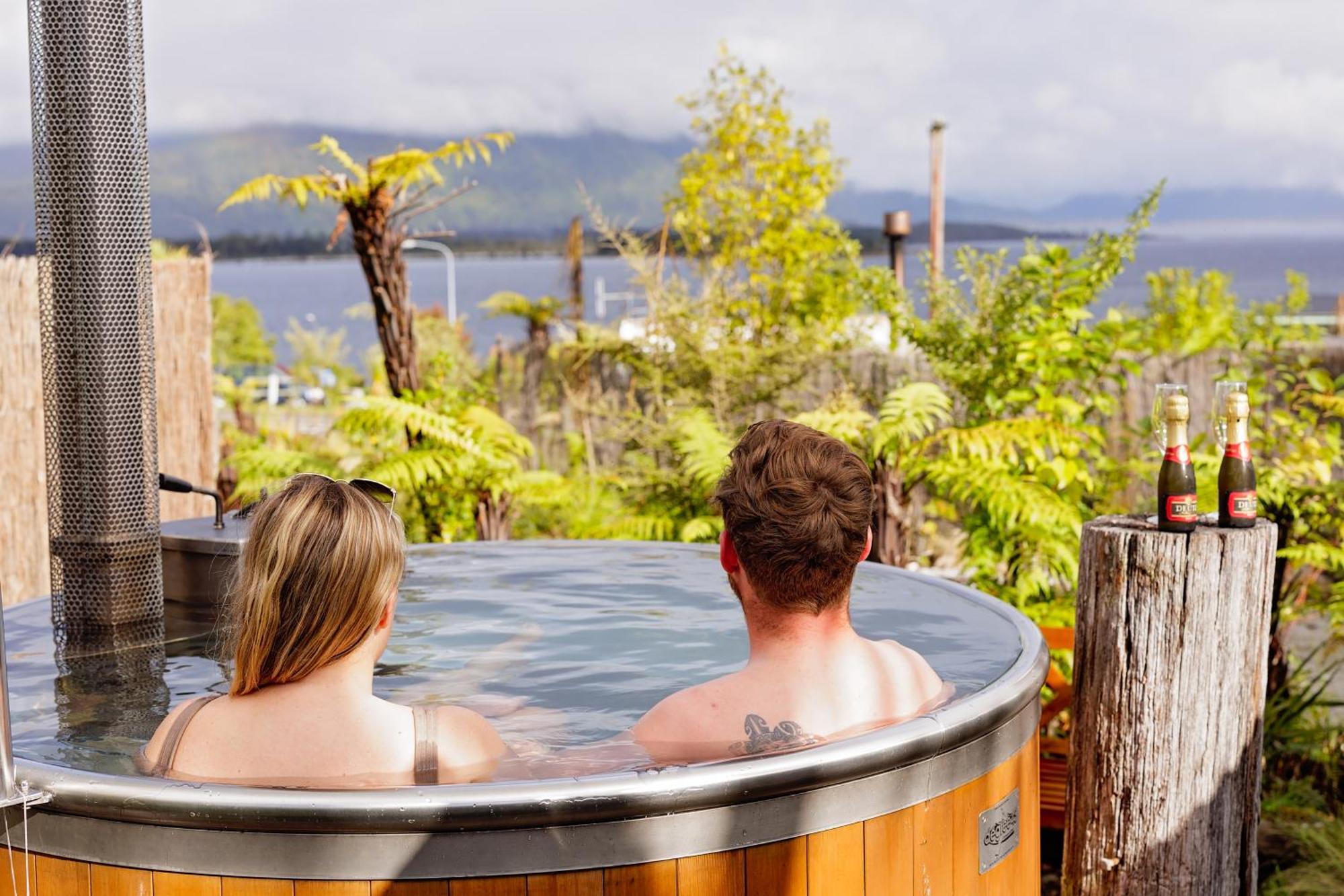 Hotel Lake Brunner Greymouth Exteriér fotografie