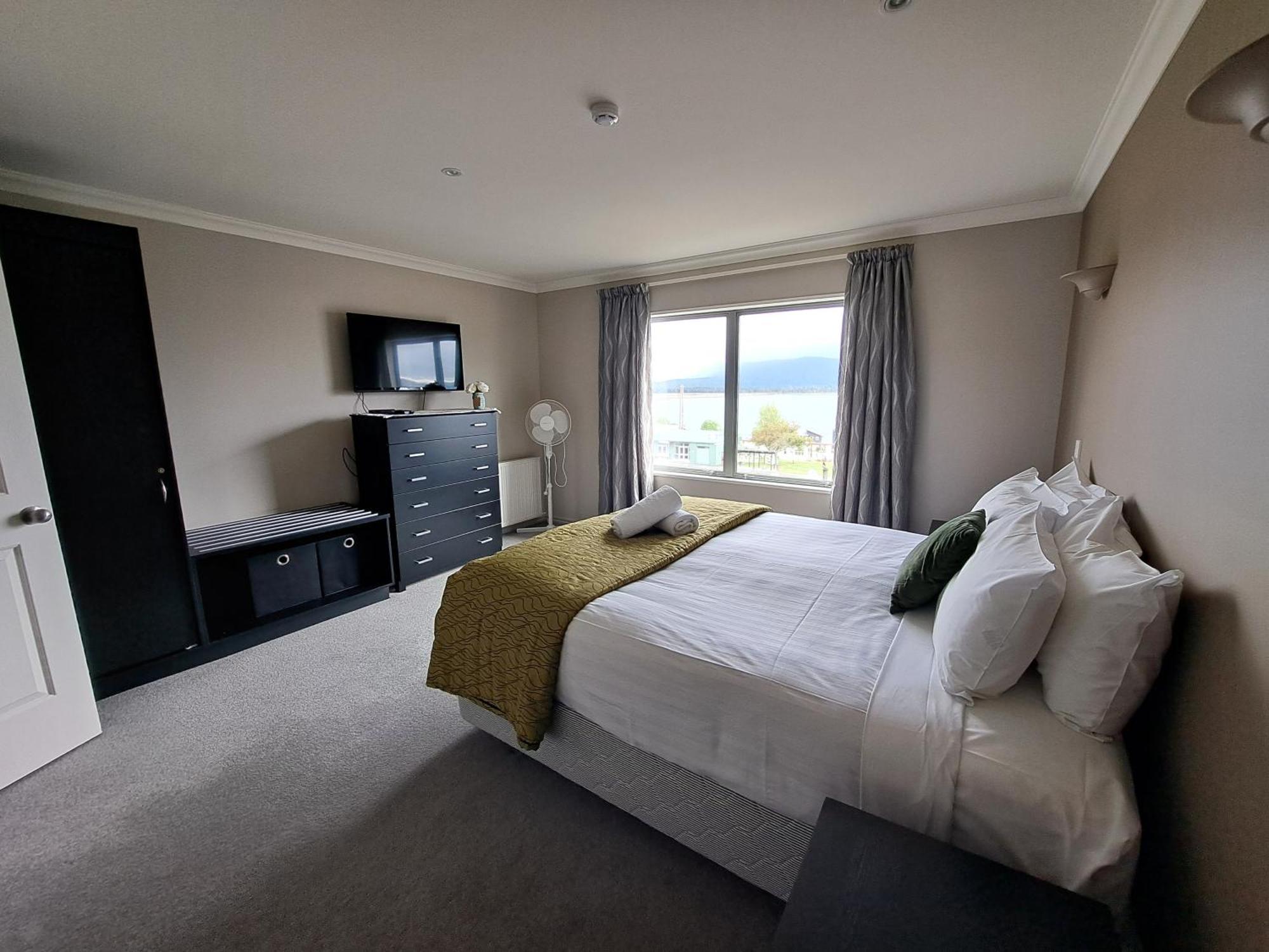 Hotel Lake Brunner Greymouth Exteriér fotografie